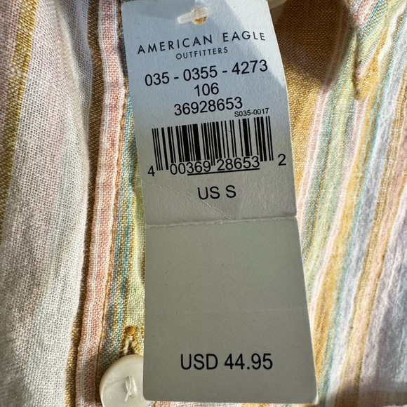 American Eagle, size small, button down. NWT. - Picture 4 of 5